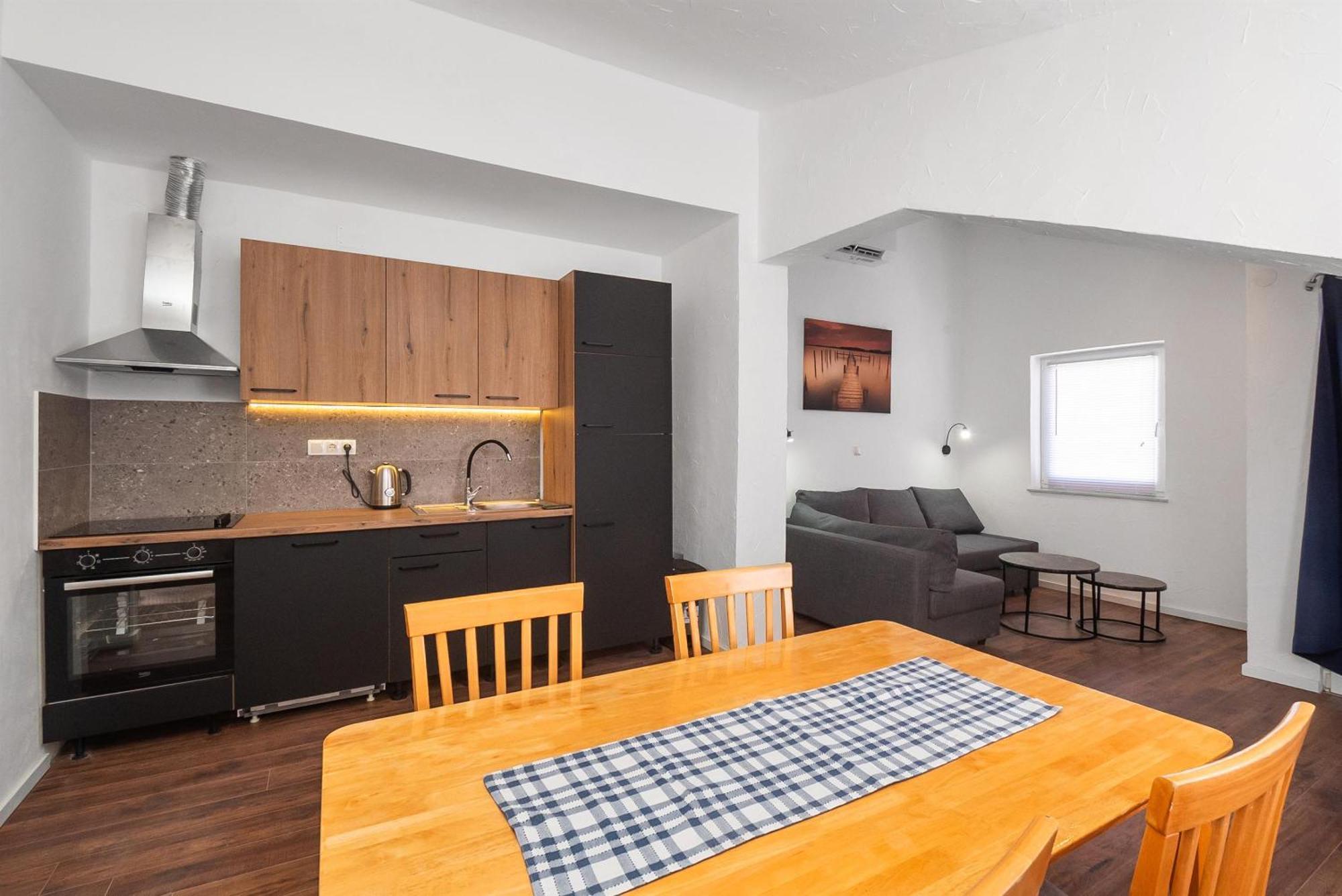 Apartments And Rooms Mladen Vodice Zimmer foto